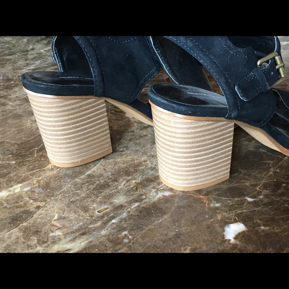 Melrose and Market Taytum Block Sandal - Picture 10 of 11